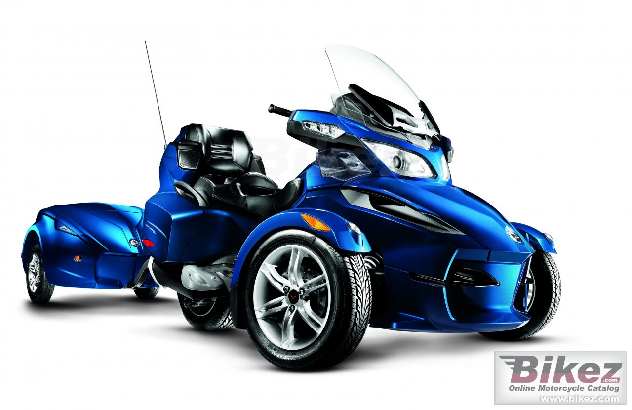 Big Can-Am spyder rt audio picture and wallpaper from Bikez.com